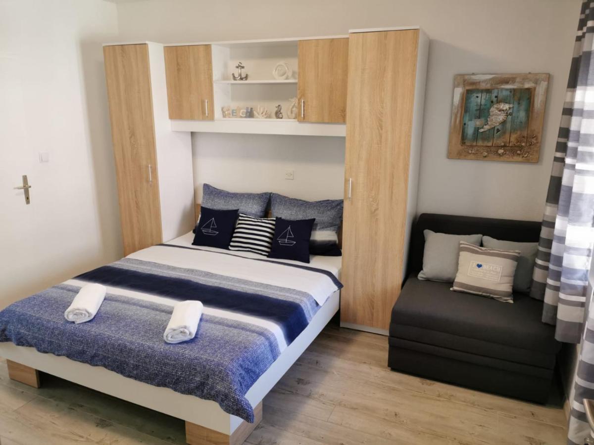 מאקרסקה Apartments Deak מראה חיצוני תמונה