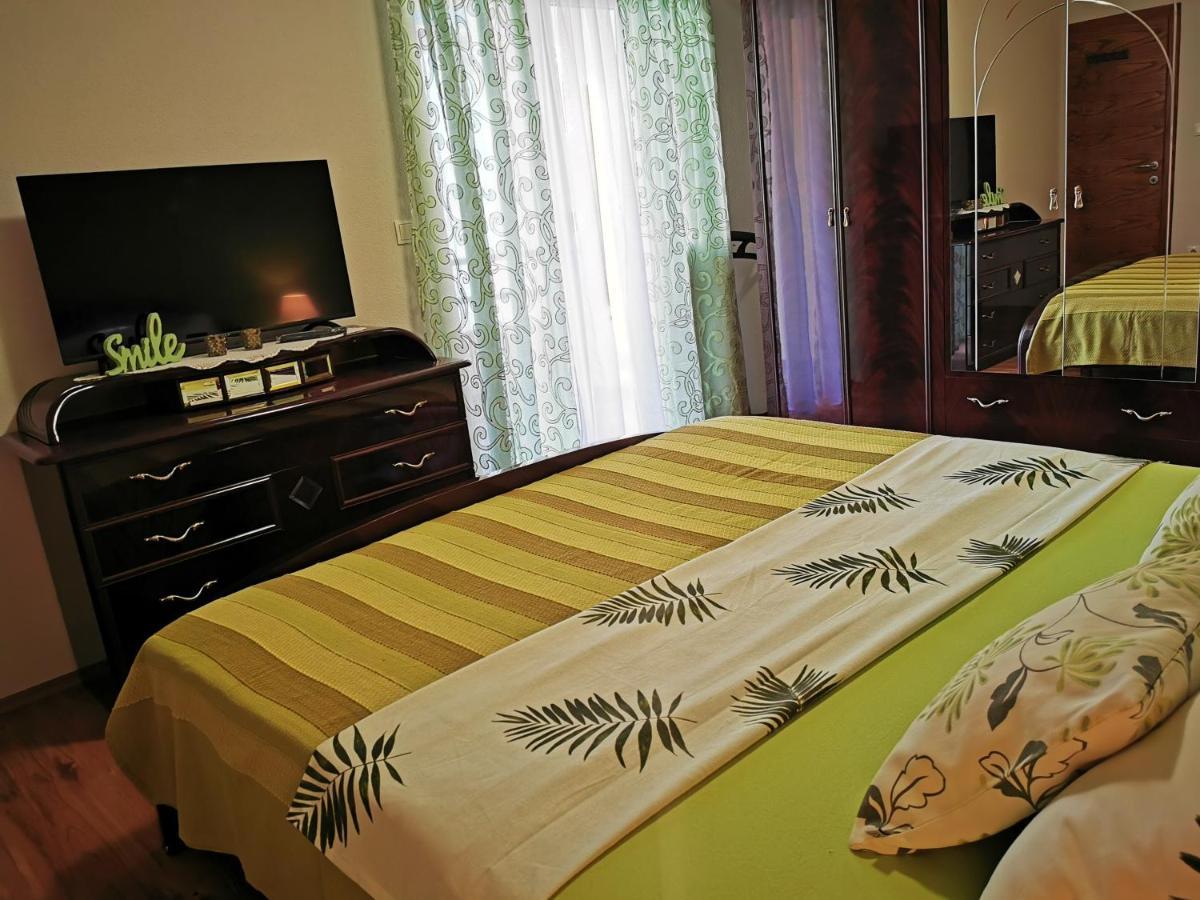 מאקרסקה Apartments Deak מראה חיצוני תמונה